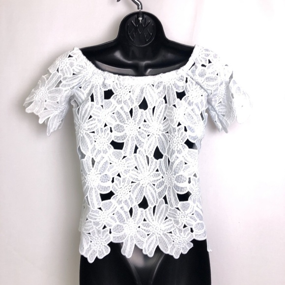 🦄2/$20 Dizzy Gal Floral Lace Romantic Boho Top - Picture 2 of 6